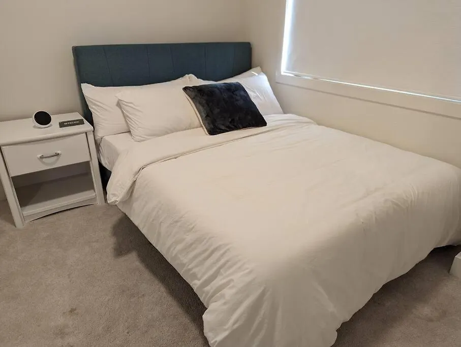 Comfy 2Br Condo In Seton, Southeast Calgary Appartement